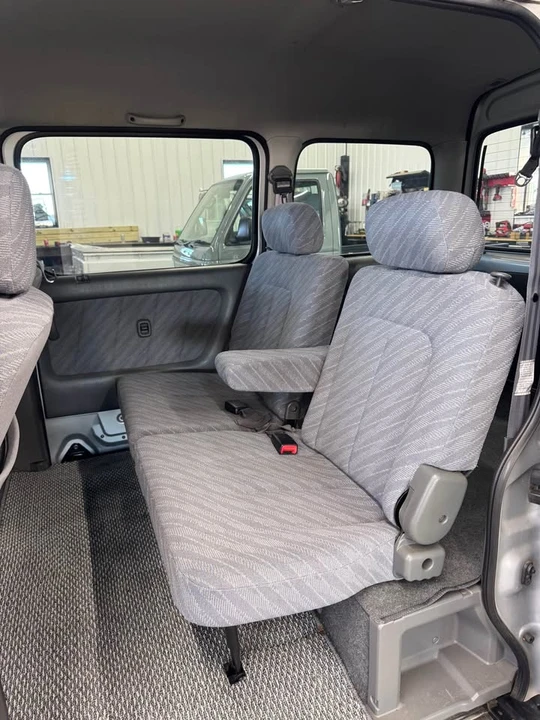 1999 Suzuki Carry & Every 9th Gen - Image 11 of 17