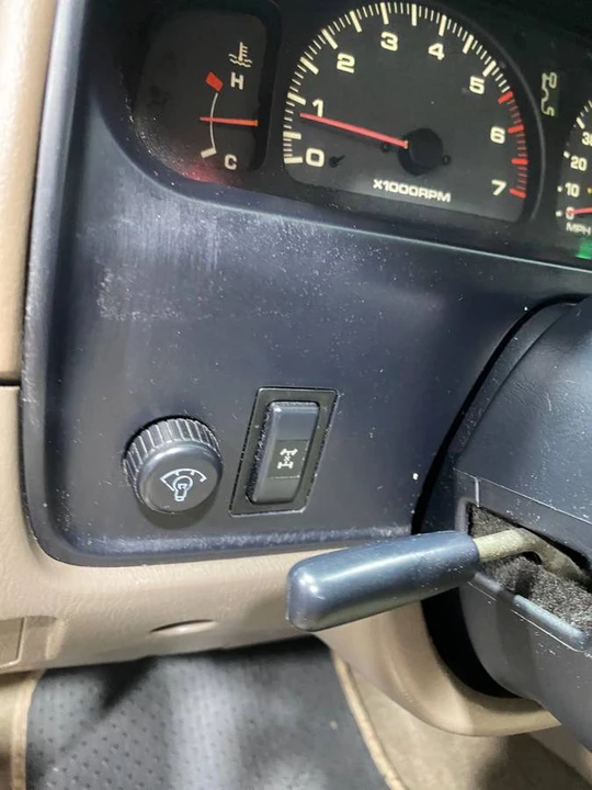 2002 Toyota 4Runner 3rd Gen - Image 10 of 24