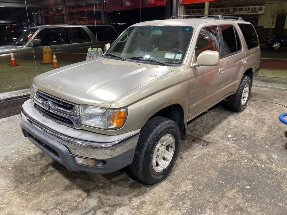 2002 Toyota 4Runner 3rd Gen - Image 4 of 24