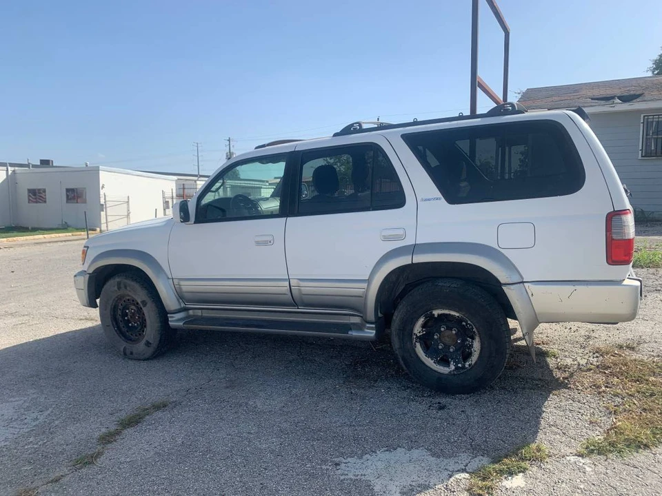 1999 Toyota 4Runner 3rd Gen - Image 4 of 16