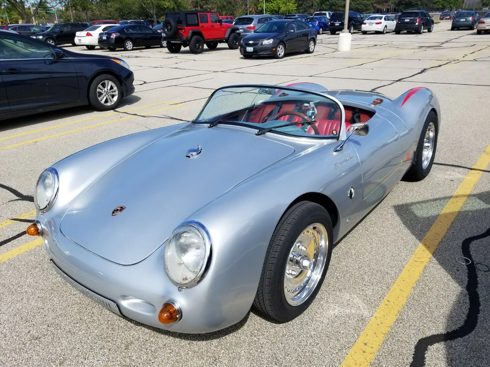 1999 Porsche 550 - Image 16 of 31