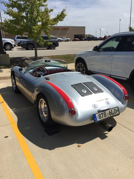 1999 Porsche 550 - Image 14 of 31