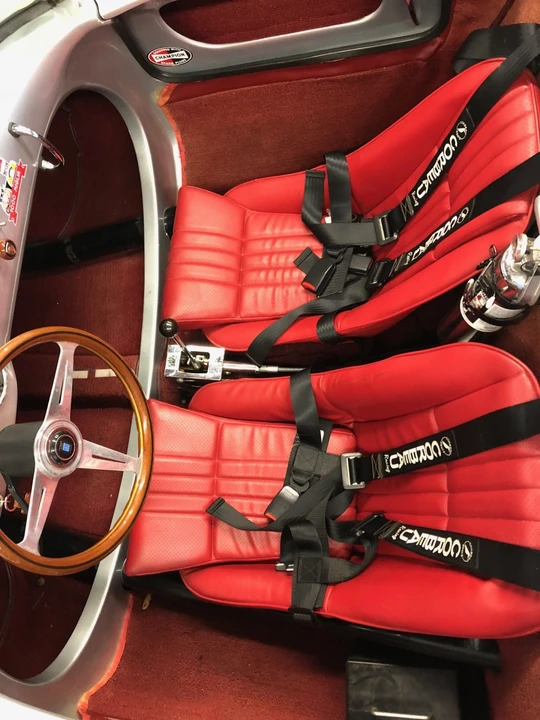 1999 Porsche 550 - Image 26 of 31