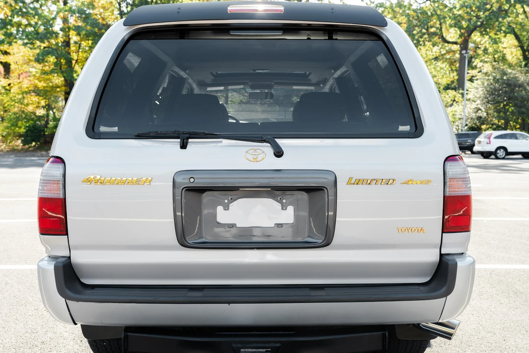1999 Toyota 4Runner 3rd Gen - Image 10 of 31
