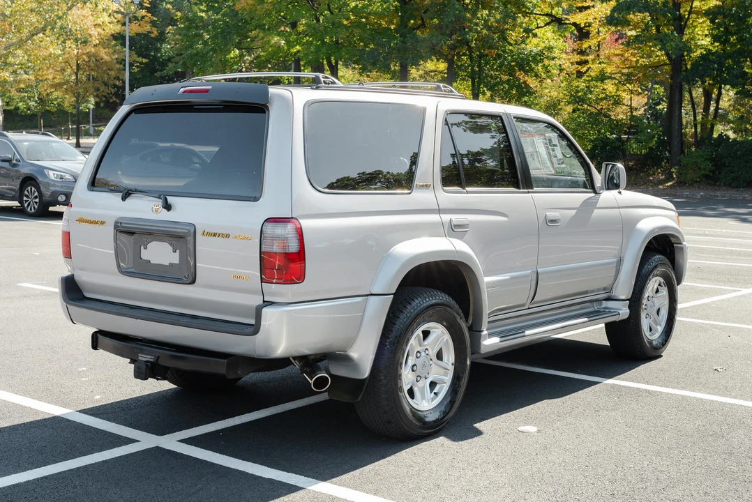 1999 Toyota 4Runner 3rd Gen - Image 11 of 31