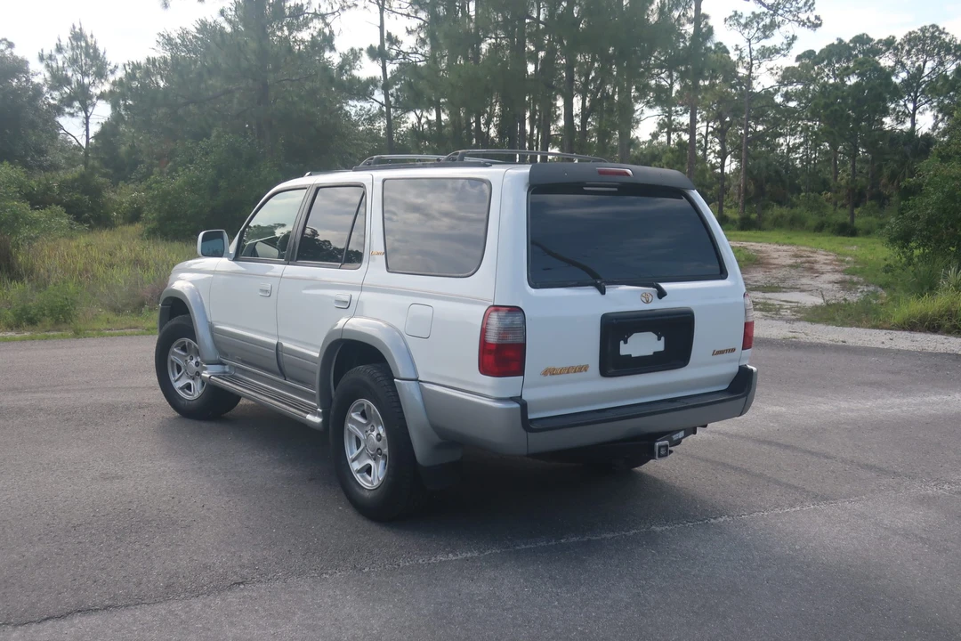 1999 Toyota 4Runner 3rd Gen - Image 8 of 31
