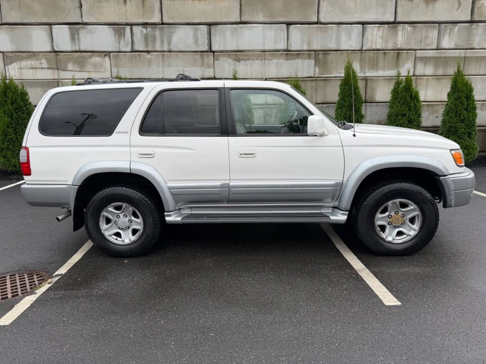 1999 Toyota 4Runner 3rd Gen - Image 7 of 24