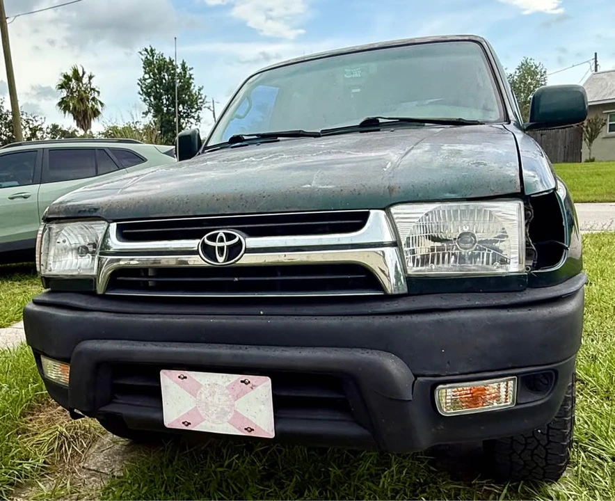 1999 Toyota 4Runner 3rd Gen - Image 9 of 16