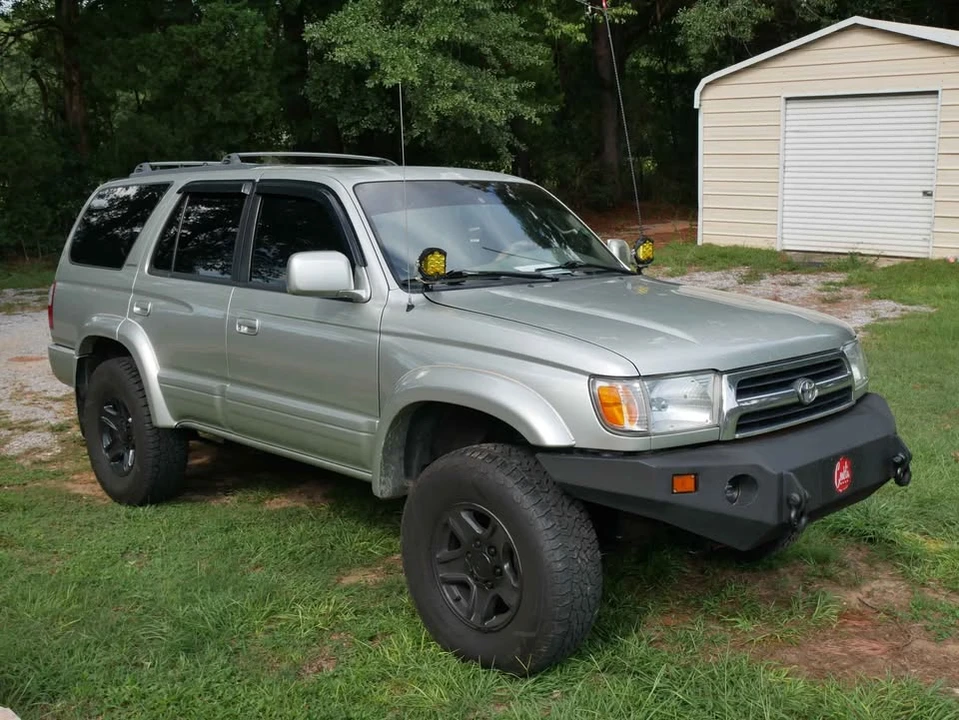 1999 Toyota 4Runner 3rd Gen - Image 2 of 11