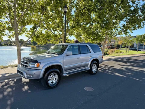1999 Toyota 4Runner Limited Sport Utility 4D
