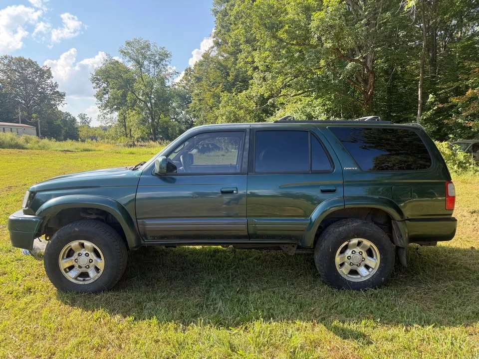 1999 Toyota 4Runner 3rd Gen - Image 2 of 19
