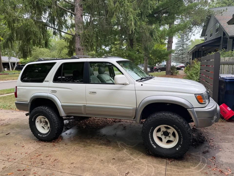 1999 Toyota 4Runner 3rd Gen - Image 2 of 14