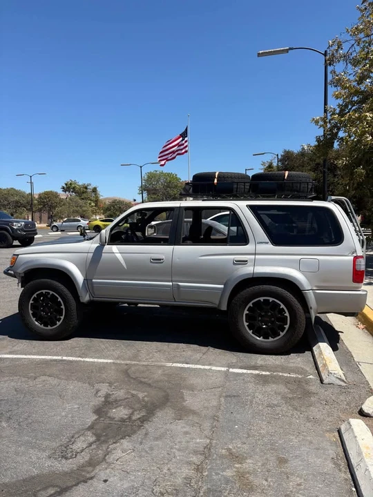 1999 Toyota 4Runner 3rd Gen - Image 4 of 10