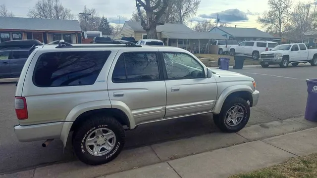 1999 Toyota 4Runner Limited Sport Utility 4D