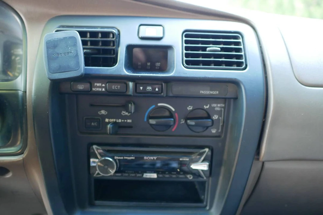 1999 Toyota 4Runner 3rd Gen - Image 7 of 17