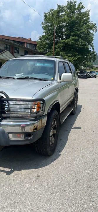 1999 Toyota 4Runner 3rd Gen - Image 2 of 4