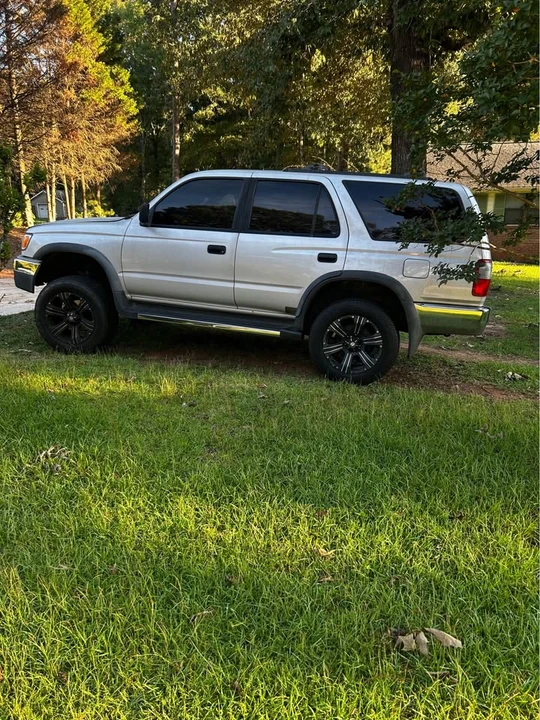 1999 Toyota 4Runner 3rd Gen - Image 2 of 5