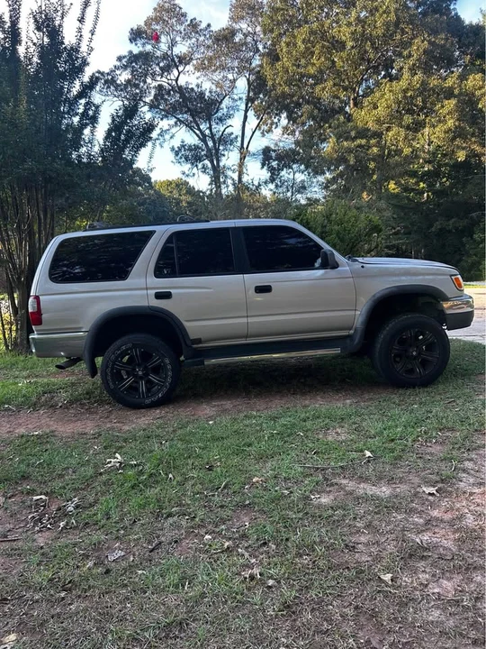 1999 Toyota 4Runner 3rd Gen - Image 4 of 5