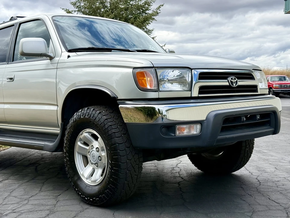 1999 Toyota 4Runner 3rd Gen - Image 13 of 31