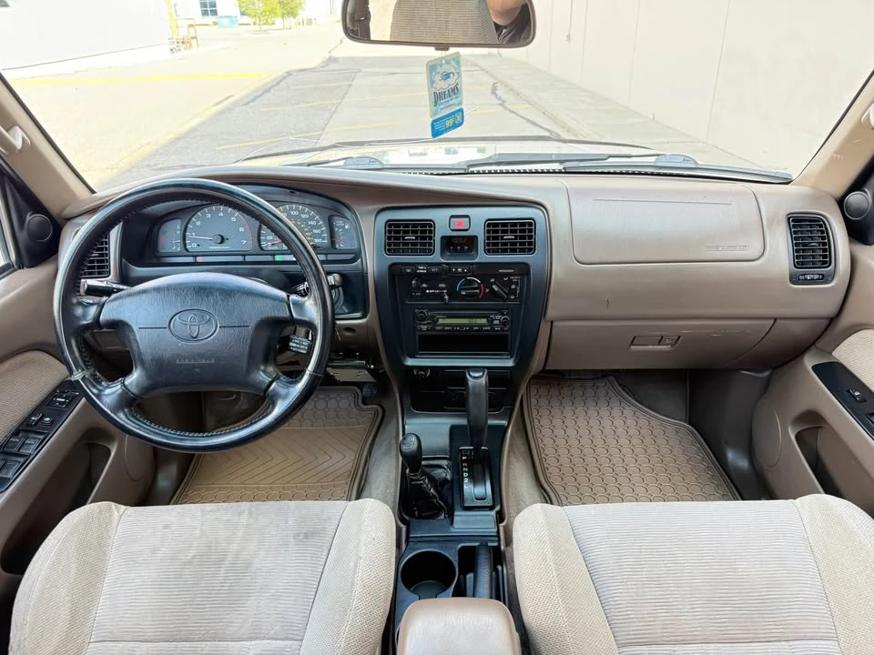1999 Toyota 4Runner 3rd Gen - Image 9 of 16
