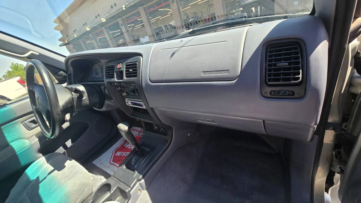 1999 Toyota 4Runner 3rd Gen - Image 12 of 19