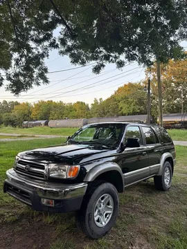 1999 Toyota 4Runner SR5 Premium Sport Utility 4D