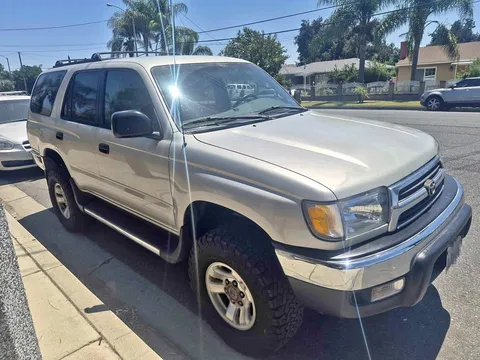 1999 Toyota 4Runner SR5 Premium Sport Utility 4D