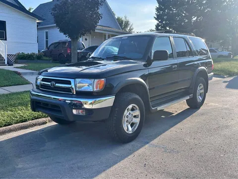 1999 Toyota 4Runner SR5 Premium Sport Utility 4D