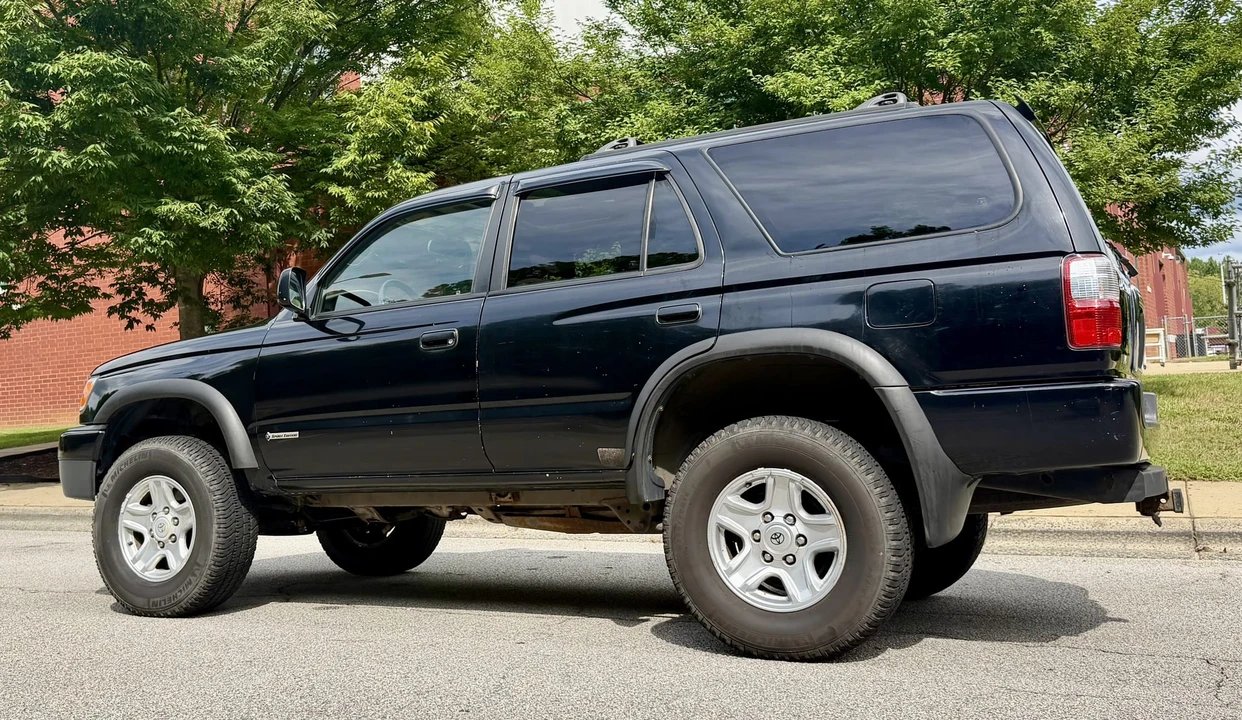 1999 Toyota 4Runner 3rd Gen - Image 10 of 31