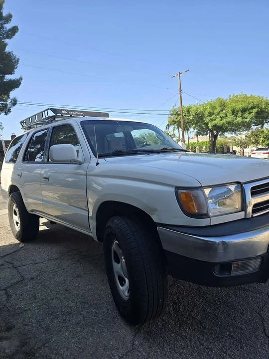 1999 Toyota 4Runner 3rd Gen - Image 2 of 10