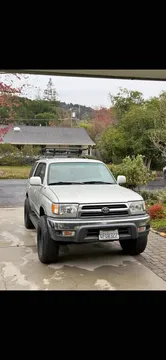1999 Toyota 4Runner SR5 Sport Utility 4D