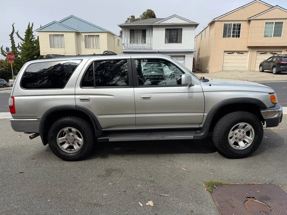 1999 Toyota 4Runner 3rd Gen - Image 4 of 11
