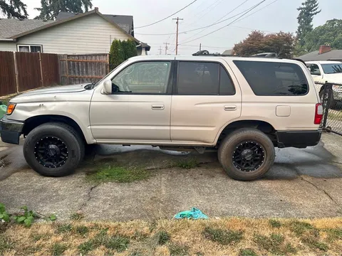 1999 Toyota 4Runner SR5 Sport Utility 4D
