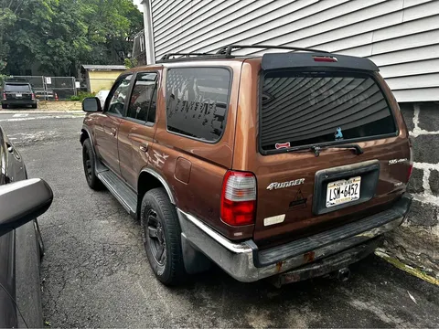 1999 Toyota 4Runner SR5 Sport Utility 4D