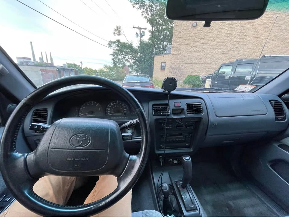 1999 Toyota 4Runner 3rd Gen - Image 11 of 18