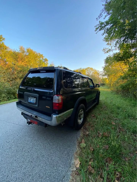 1999 Toyota 4Runner 3rd Gen - Image 2 of 4