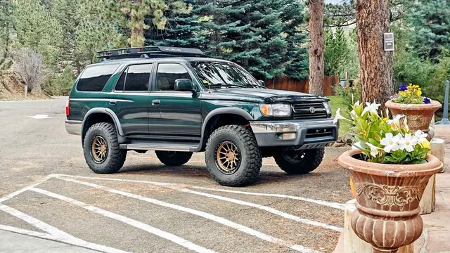 1999 Toyota 4Runner SR5 Sport Utility 4D