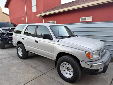 1999 Toyota 4Runner SR5 Sport Utility 4D