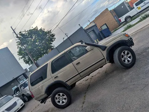 1999 Toyota 4Runner SR5