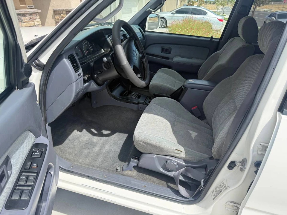 1999 Toyota 4Runner 3rd Gen - Image 10 of 24