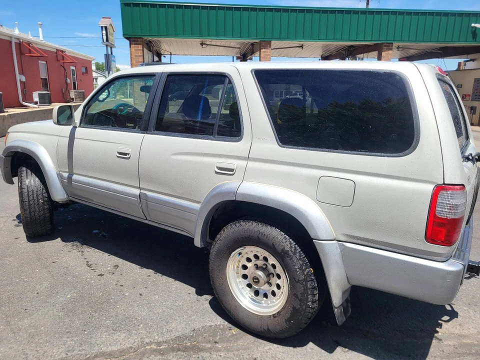 1999 Toyota 4Runner 3rd Gen - Image 5 of 11