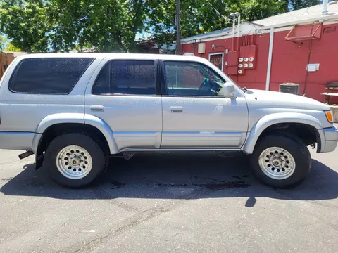 1999 Toyota 4Runner Limited