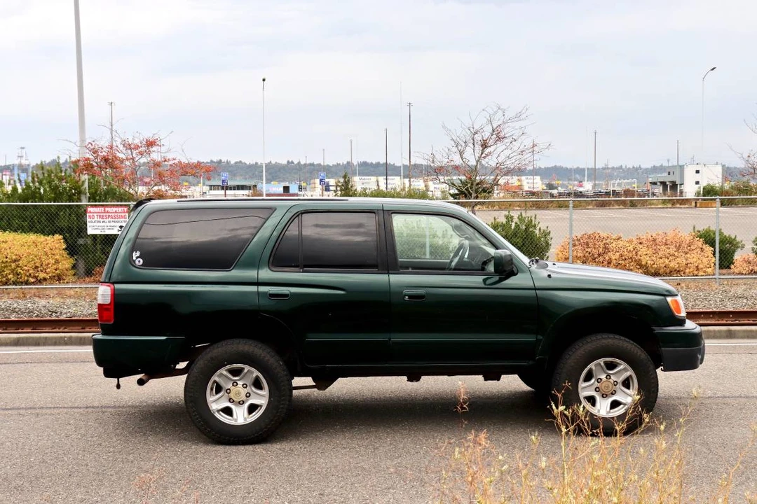1999 Toyota 4Runner 3rd Gen - Image 5 of 17