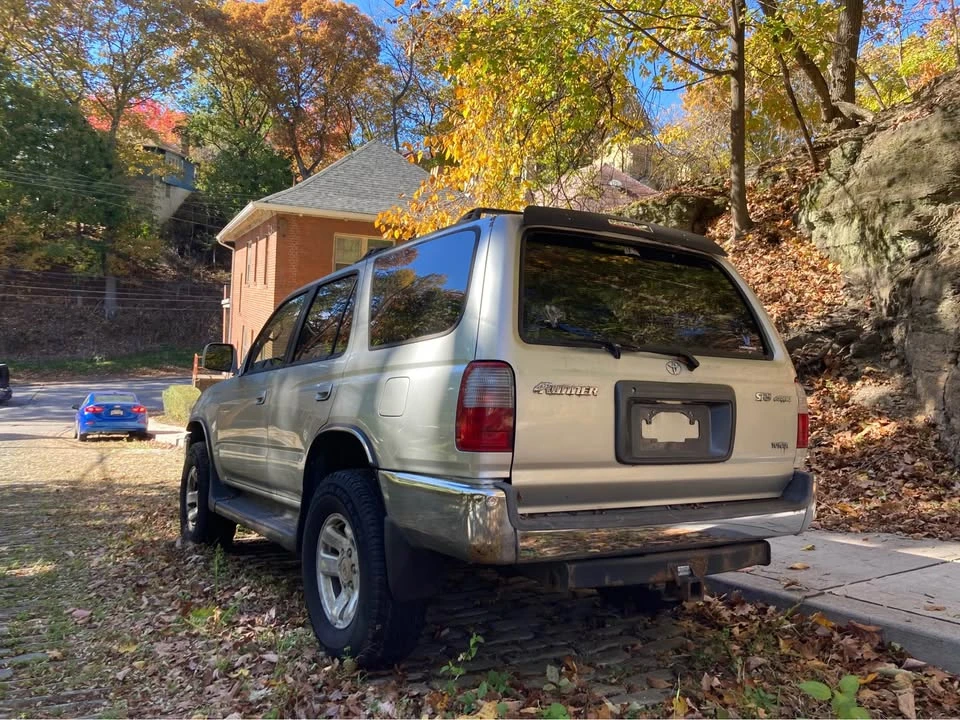 1999 Toyota 4Runner 3rd Gen - Image 5 of 17
