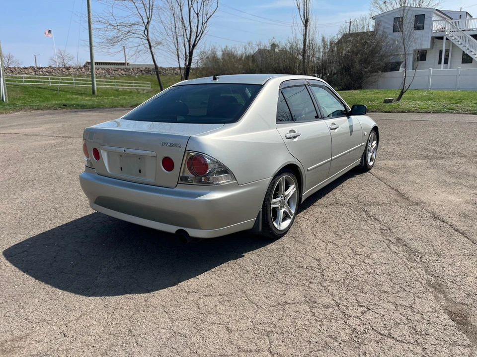 1999 Toyota - Image 14 of 31