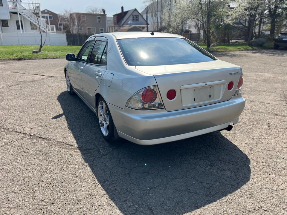 1999 Toyota - Image 13 of 31