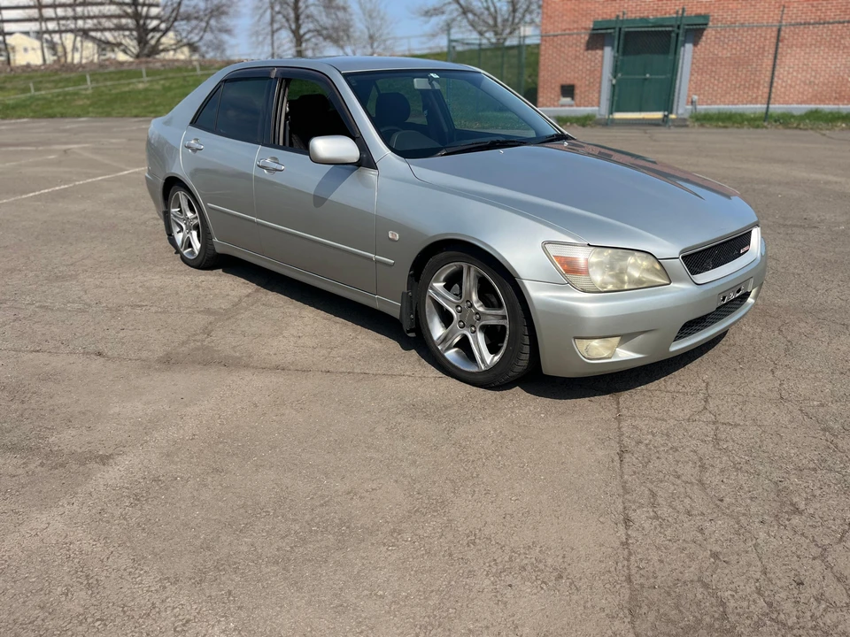 1999 Toyota - Image 20 of 31