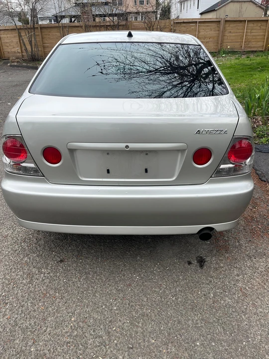1999 Toyota - Image 27 of 31