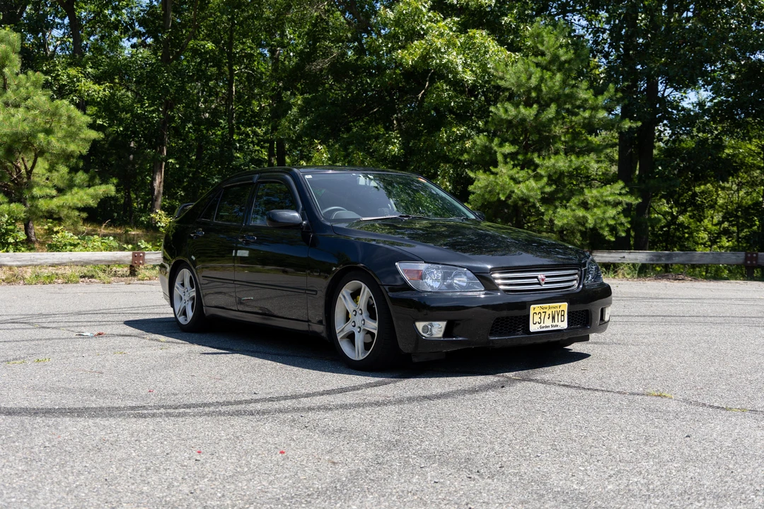 2000 Toyota - Image 10 of 31