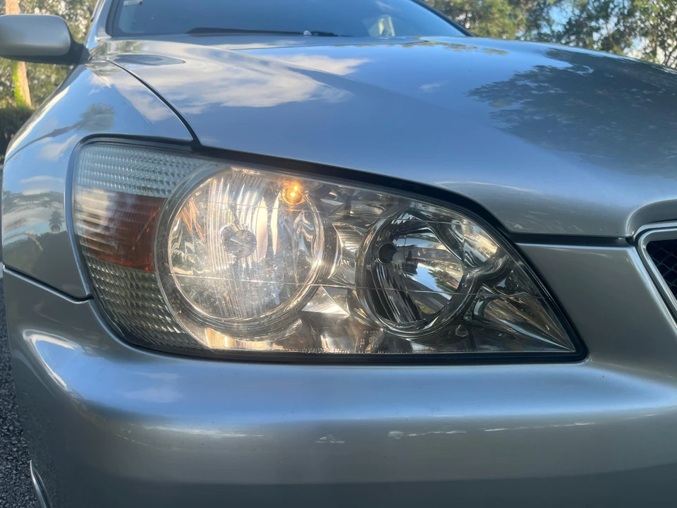 1999 Toyota - Image 22 of 31